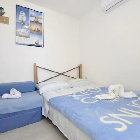 Apartment 16692a Slatine